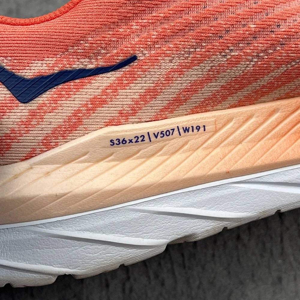 Hoka One One Mach 5 Everyday Training Shoes Women's 10.5 Peach Pink Race Running